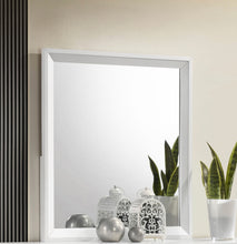 Load image into Gallery viewer, 5 Piece Bedroom Set White